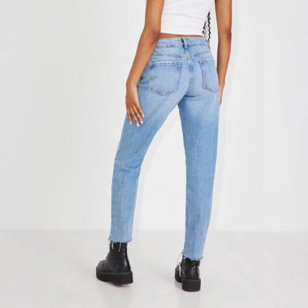 Garage Mom Jeans 26 Light Wash Distressed High Rise Tapered 90s Ripped